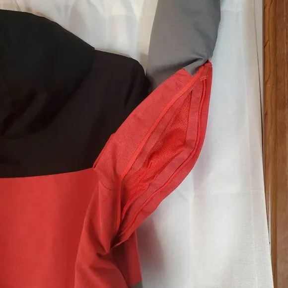Oneill Black Poppy Red Colorblock Zip Up Seashell Snowboarding Jacket Size Large